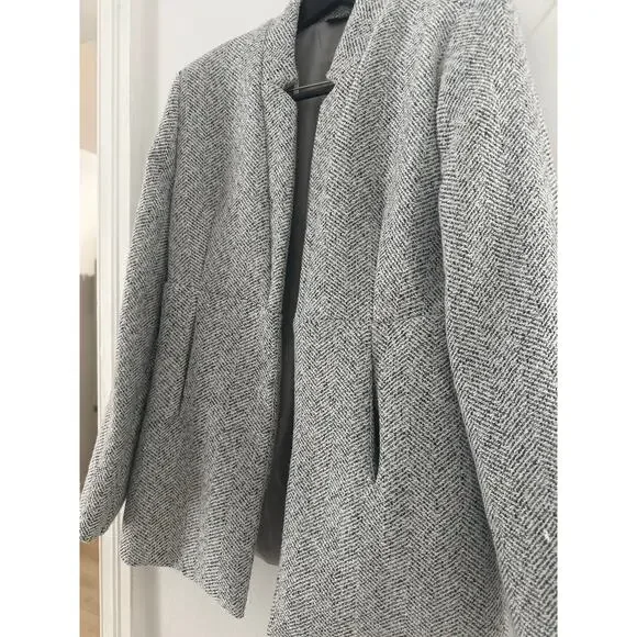 VICI coat light gray Sz L in mint condition  NWOT - Picture 5 of 8